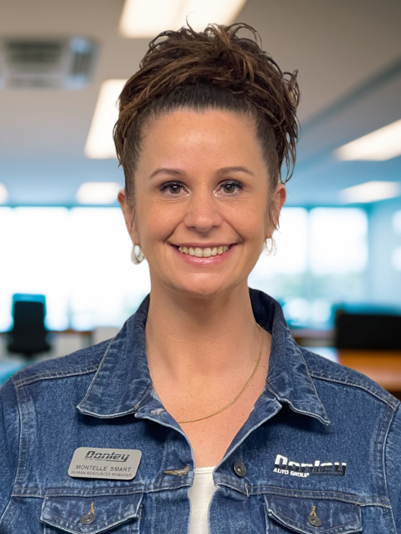 Human Resources Manager Montelle Smart in Office Team Members at Sponsler-Donley Ford of Mount Vernon